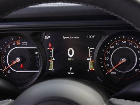 New 2025 Jeep Gladiator Rubicon image 31