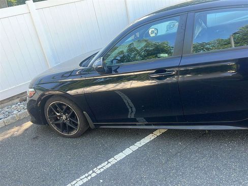 Used 2022 Honda Civic Sport image 1