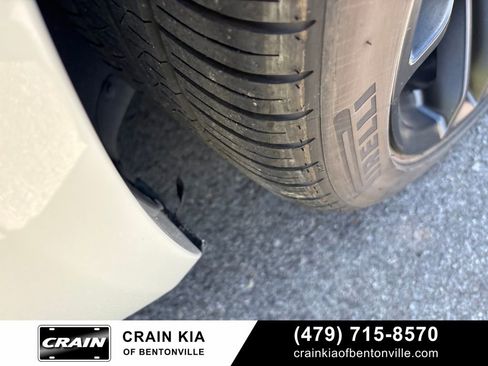Used 2020 Dodge Challenger R/T RWD image 10