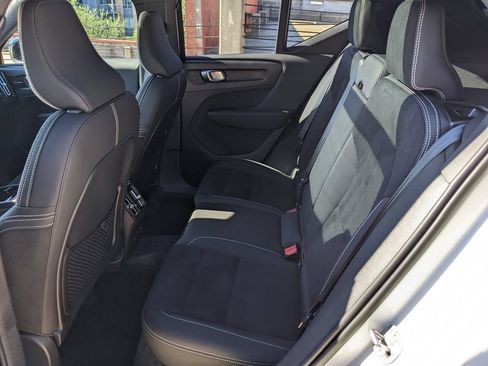 Certified 2023 Volvo XC40 Recharge Ultimate AWD/4WD image 23