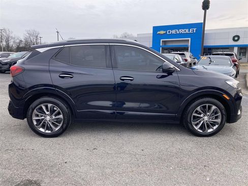 Used 2020 Buick Encore GX Essence w/ Experience Buick Package image 2