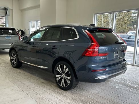 Certified 2023 Volvo XC60 B5 Plus image 2