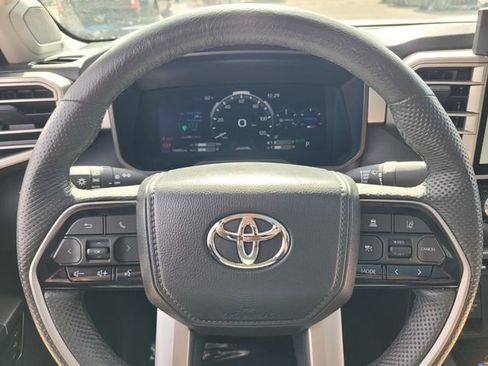 Used 2024 Toyota Tundra Limited image 27