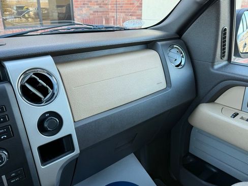 Used 2011 Ford F150 XLT w/ Off Road Pkg image 12