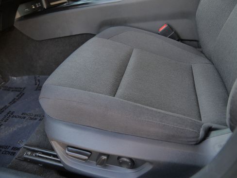 Certified 2025 Toyota Camry LE w/ Convenience Package image 21