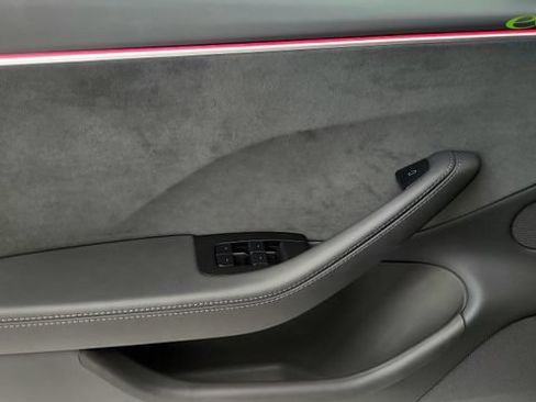 Used 2025 Tesla Model 3 Performance AWD/4WD image 47