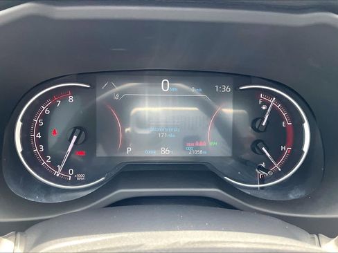Used 2024 Toyota RAV4 XLE Premium FWD image 26