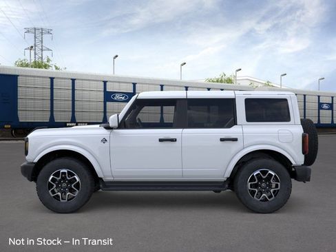 New 2026 Ford Bronco Outer Banks AWD/4WD image 3