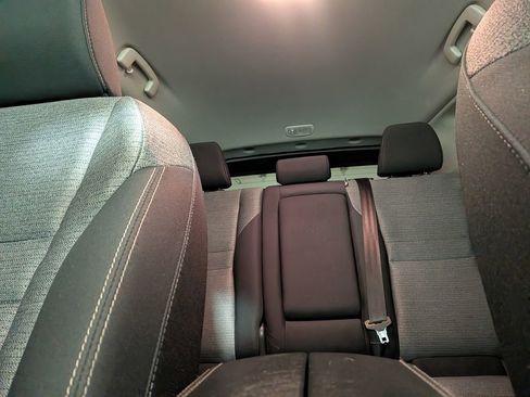 Used 2021 Nissan Rogue SV image 28