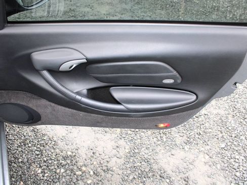 Used 2001 Porsche Boxster image 24