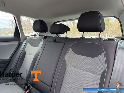 Used 2024 Volkswagen Taos S image 9