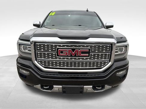 Used 2018 GMC Sierra 1500 Denali w/ Denali Ultimate Package image 2