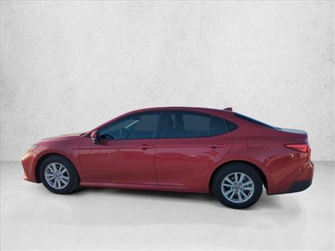 Used 2026 Toyota Camry LE FWD image 9