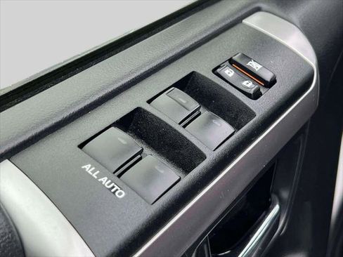 Certified 2020 Toyota 4Runner SR5 image 20