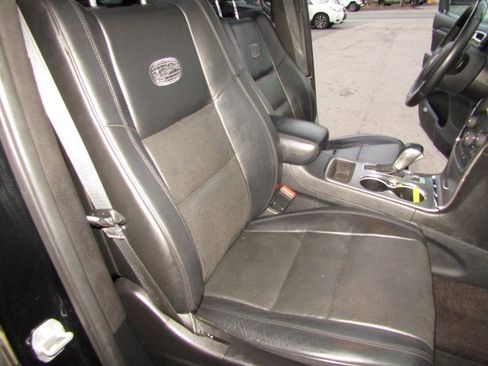 Used 2018 Jeep Grand Cherokee Overland image 39