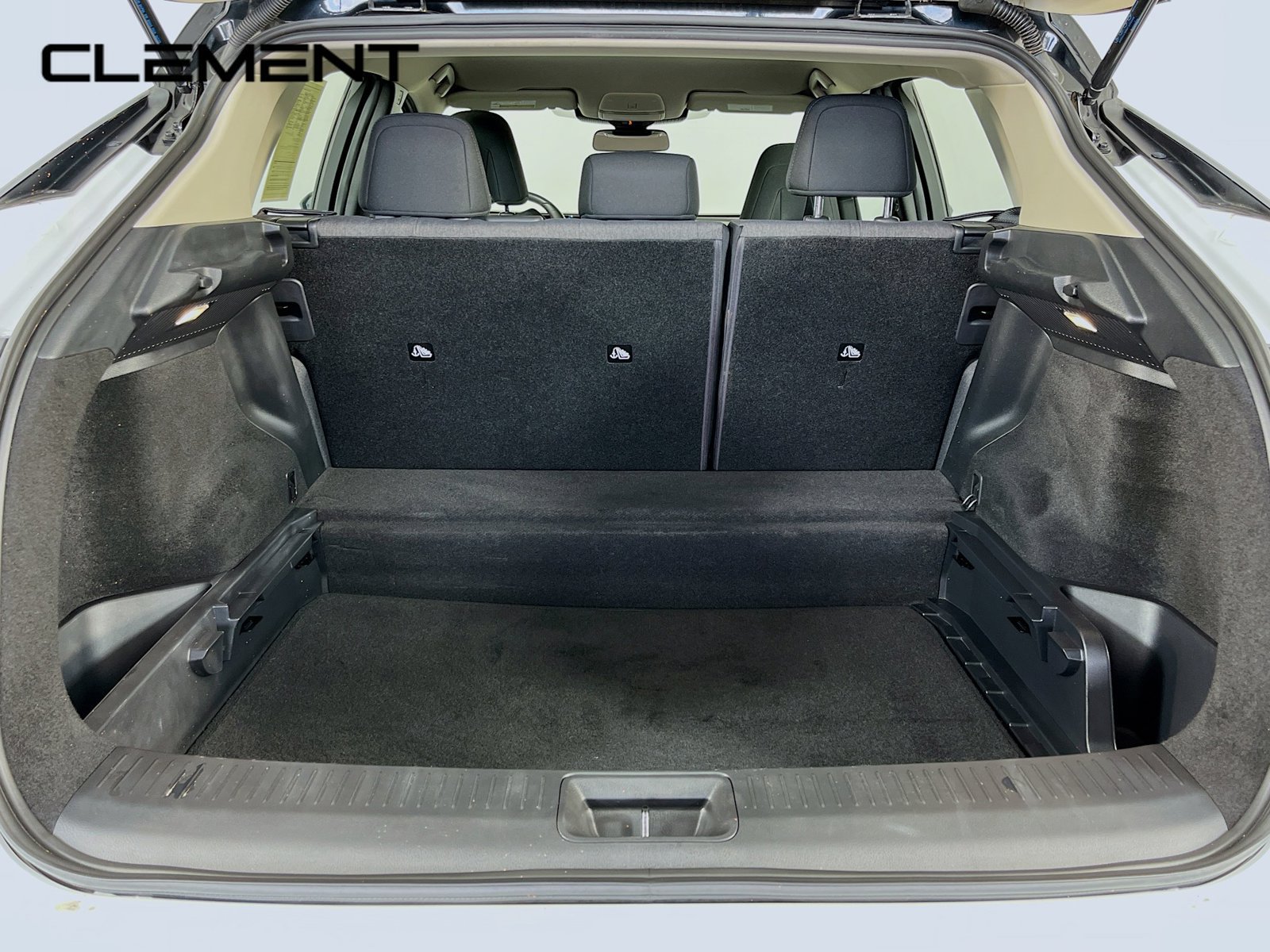 Used 2023 Nissan Ariya FWD image 10