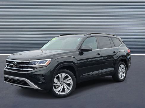 Used 2021 Volkswagen Atlas SE w/ Panoramic Sunroof Package image 1