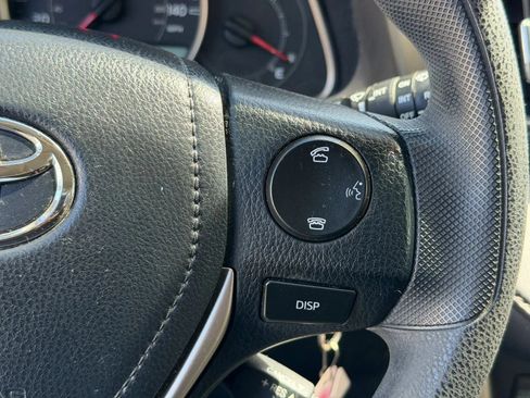 Used 2015 Toyota RAV4 XLE FWD image 38