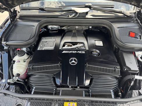 Used 2026 Mercedes-Benz GLS 63 AMG 4MATIC image 11
