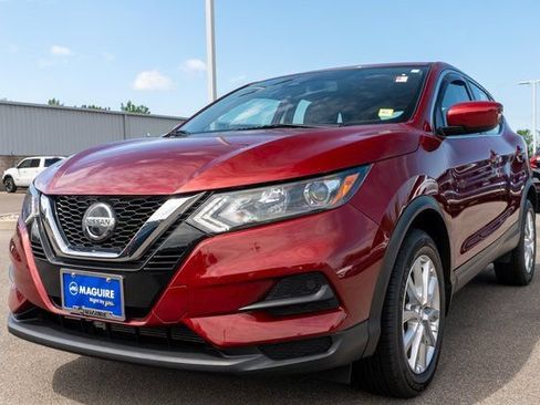 Used 2022 Nissan Rogue Sport S AWD/4WD image 2