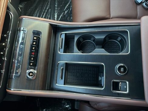 New 2026 Lincoln Aviator Reserve image 32