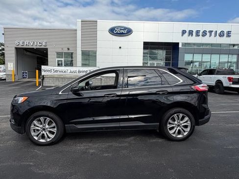 Used 2023 Ford Edge Titanium w/ Cargo Accessory Package AWD/4WD image 6