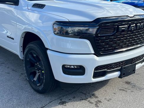 New 2026 RAM 1500 4x4 Crew Cab image 9
