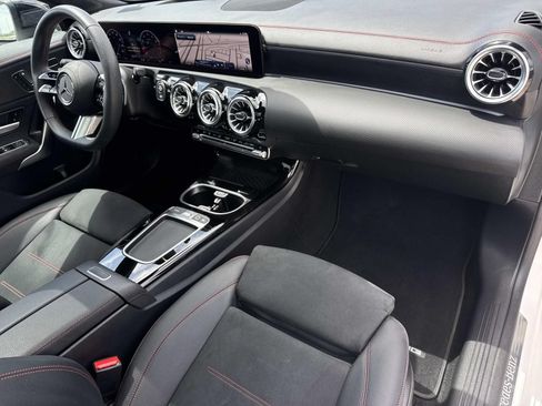 Used 2026 Mercedes-Benz CLA 250 image 11