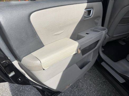 Used 2009 Honda Pilot EX-L image 15