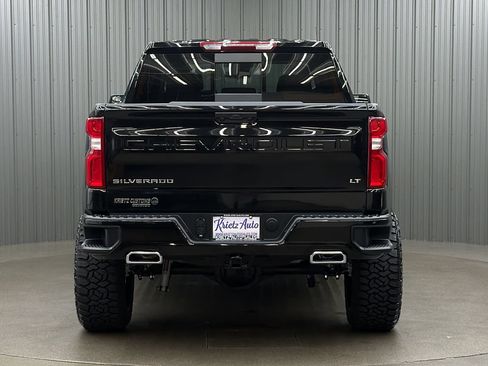 Used 2026 Chevrolet Silverado 1500 LT Trail Boss w/ Convenience Package II AWD/4WD image 4