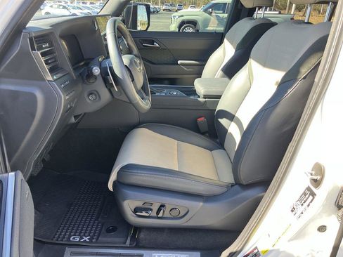 Used 2024 Lexus GX 550 550 Overtrail+ image 15