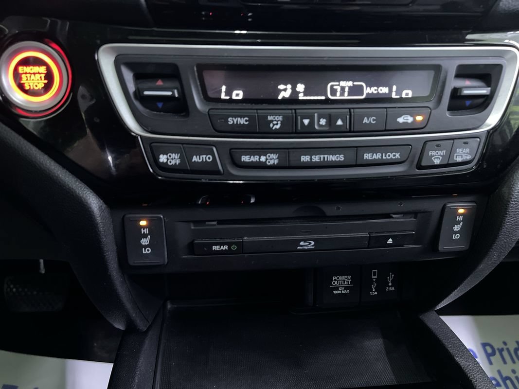 Used 2017 Honda Pilot Touring image 24