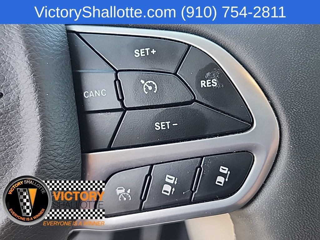 Certified 2022 Chrysler Pacifica Touring-L FWD image 14