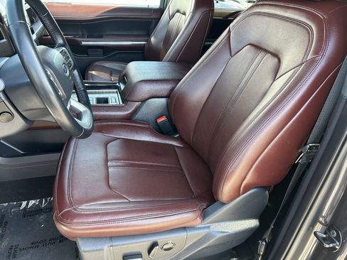 Used 2024 Ford Expedition Max Limited image 24