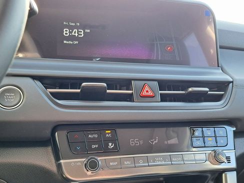 New 2026 Kia Seltos EX w/ EX Sunroof Package image 9