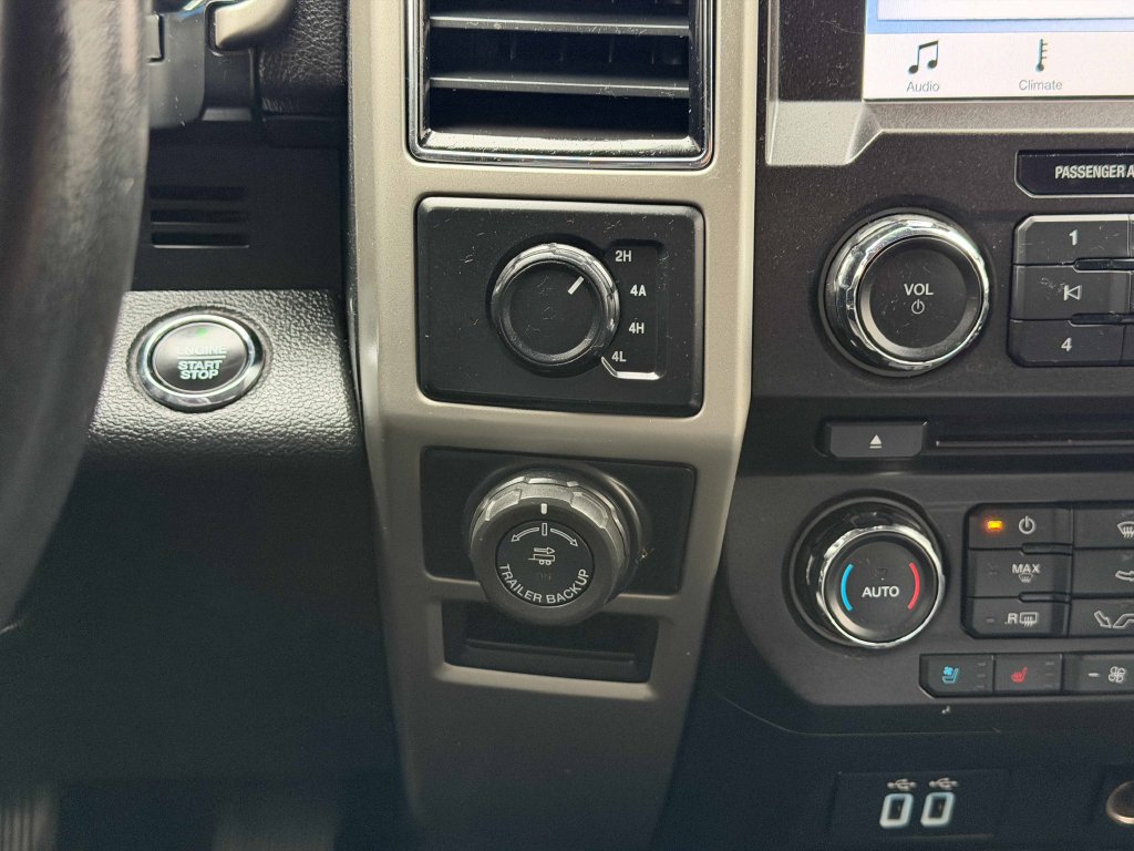 Used 2018 Ford F150 Lariat w/ Equipment Group 501A Mid AWD/4WD image 27