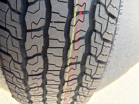 New 2026 GMC Sierra 1500 SLE w/ X31 Off-Road Package image 11