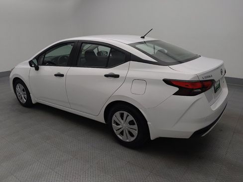 Used 2023 Nissan Versa S w/ Trunk Package FWD image 3