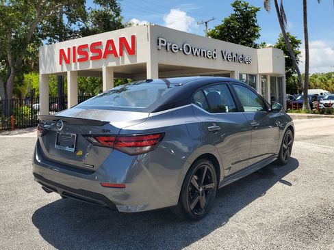 Certified 2023 Nissan Sentra SR w/ Midnight Edition Package image 4