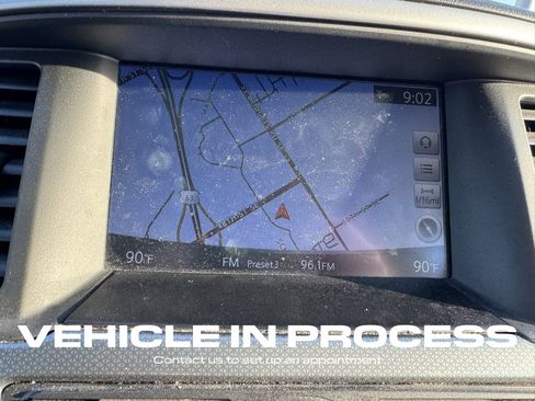 Used 2020 Nissan Pathfinder SL image 20