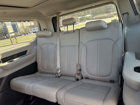 Used 2023 Jeep Wagoneer Series II w/ Convenience Group I image 24