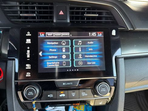 Used 2018 Honda Civic EX-L image 12