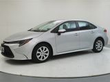 Used 2021 Toyota Corolla LE image 3