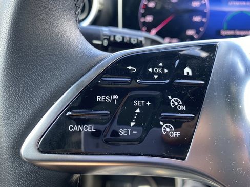 Certified 2026 Mercedes-Benz GLC 300 image 11