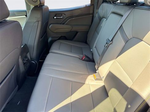 New 2026 Chevrolet Colorado ZR2 w/ Technology Package image 17