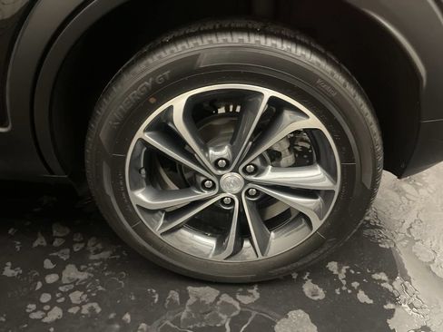 Used 2023 Buick Encore GX Select FWD image 23