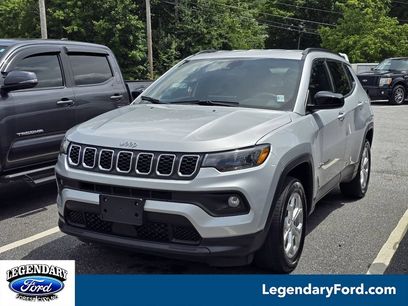 Used 2024 Jeep Compass Latitude