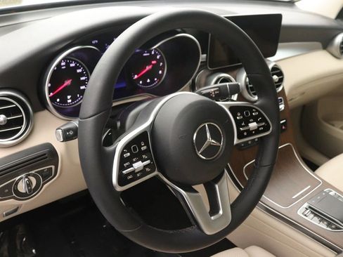 Certified 2022 Mercedes-Benz GLC 300 image 16