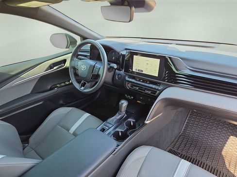 Certified 2025 Toyota Camry SE w/ Convenience Package FWD image 28