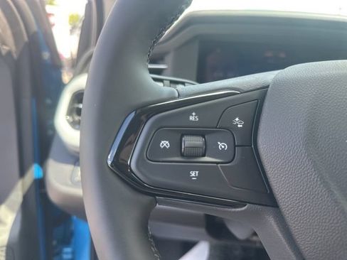 New 2027 Chevrolet Bolt LT w/ Comfort Package FWD image 19